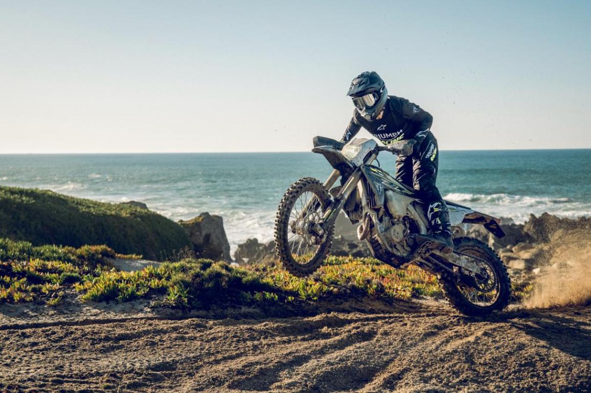 Triumph TF 450-E