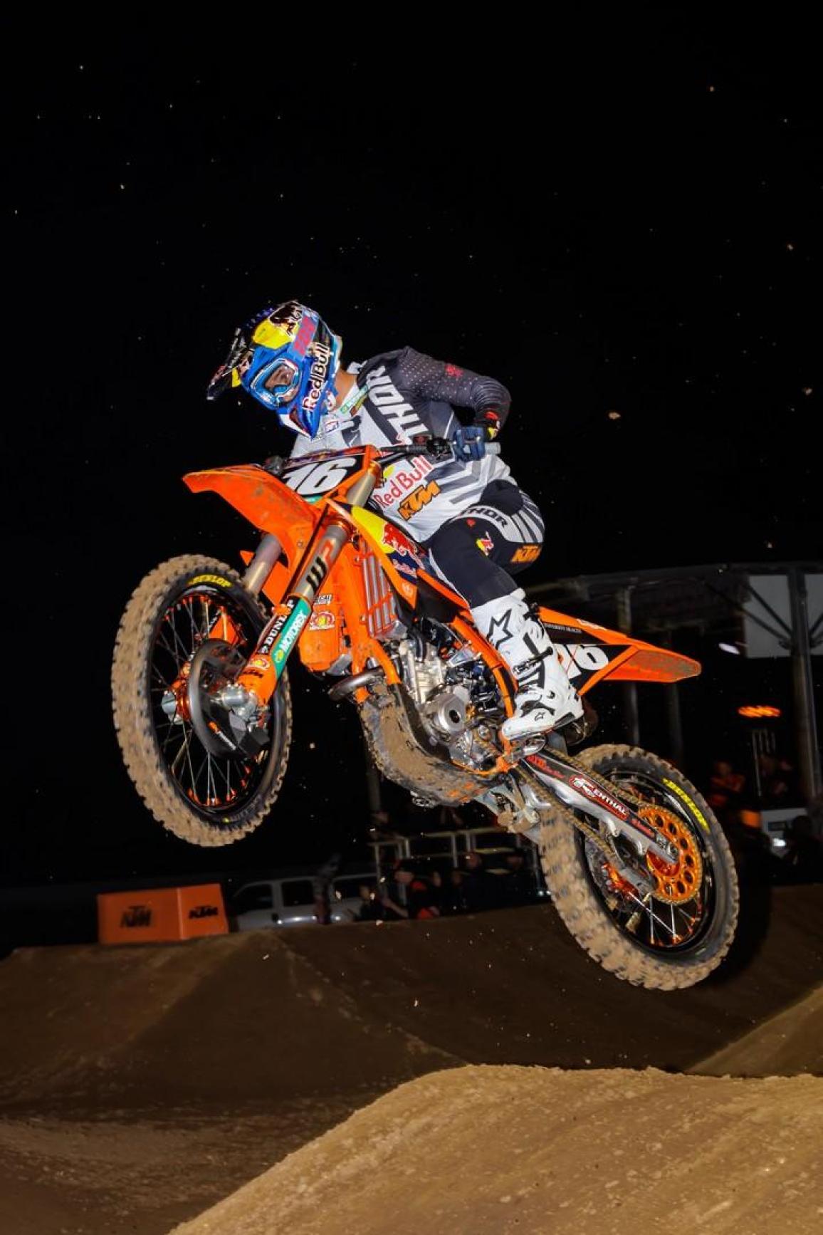 Chase Sexton, Aaron Plessinger, Tom Vialle και Julien Beaumer θα αποτελούν τη σύνθεση της Red Bull KTM Factory Racing στο SuperMotocross 2024