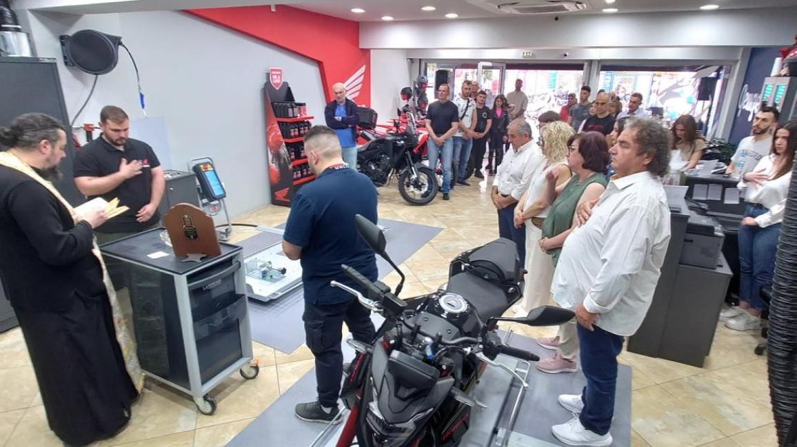Εγκαίνια για το νέο κατάστημα της εταιρείας Moto Touratzidis στη Θεσσαλονίκη