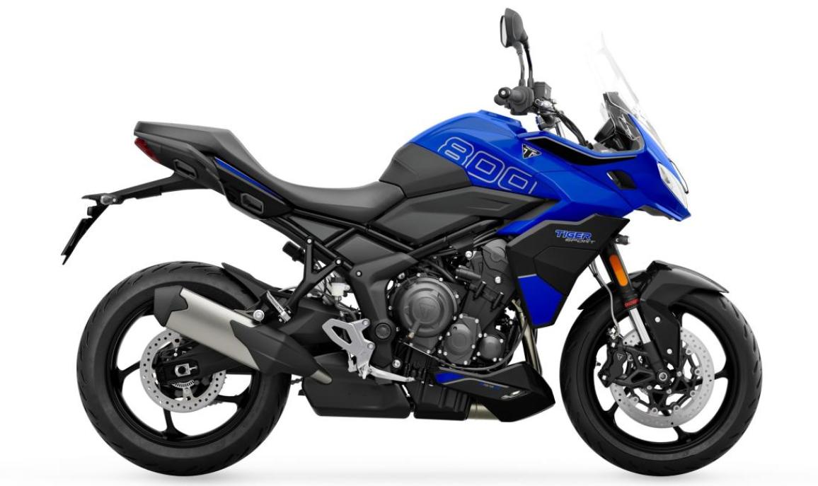 Νέο Triumph Tiger Sport 800: Ολοκαίνουριος κινητήρας! Απέναντι σε Tracer – Στα χνάρια του 1050 «Αν ρίχναμε μία δεκαετία εξέλιξης στο 1050 θα είχαμε καταλήξει σε κάτι σαν το 800» Η Triumph κάνει την έκπληξη και μας φέρνει μία μοτοσυκλέτα που δεν περιμέναμ