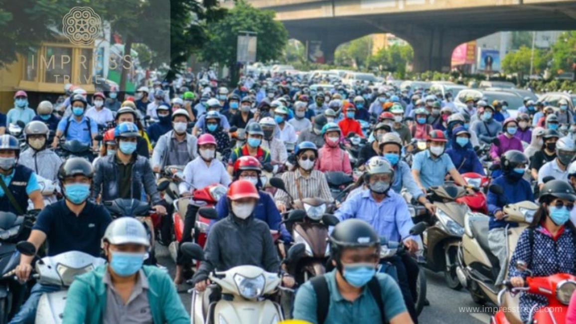 Hanoi to bam fossil fuel motos