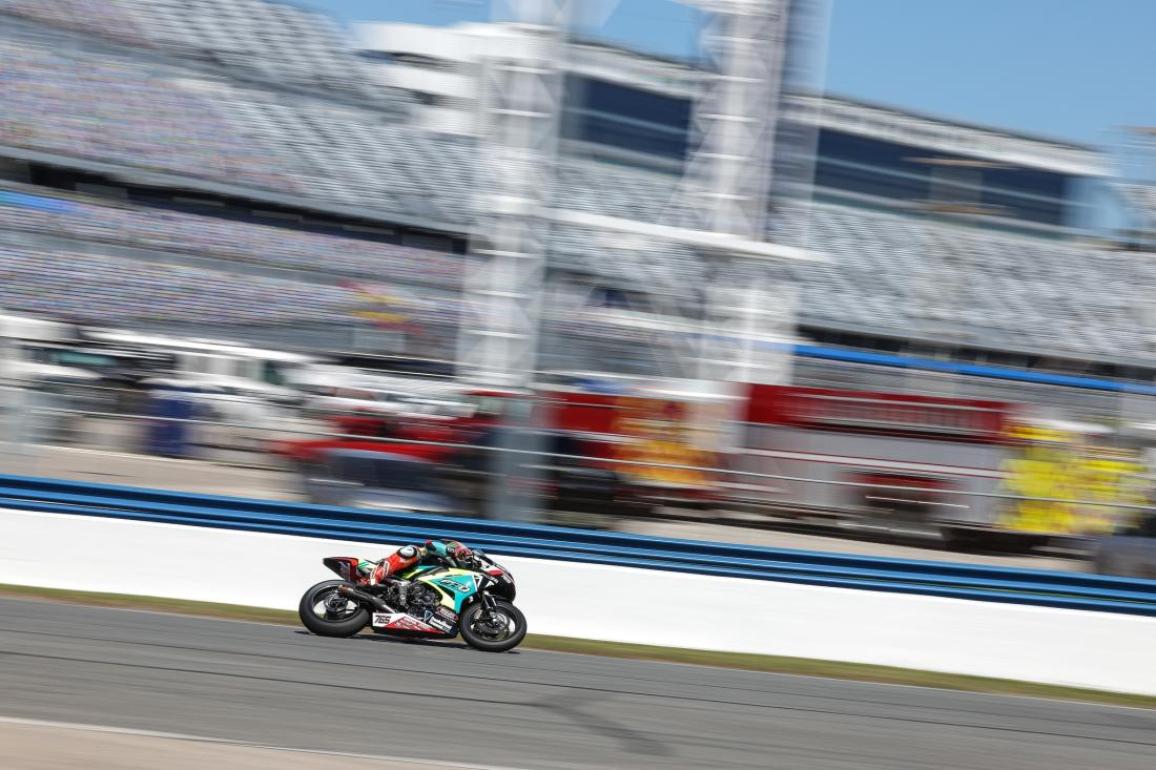 Daytona 200 – Εφιαλτικός αγώνας για την Triumph με διπλή εγκατάλειψη 