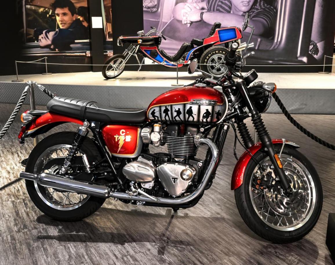 Triumph δημοπρασία