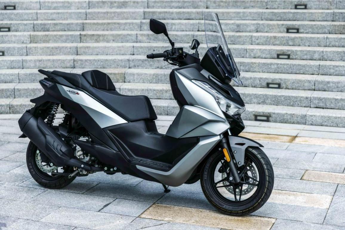 VOGE SR3 – Νέος παίκτης στην κατηγορία των GT scooter [VIDEO]