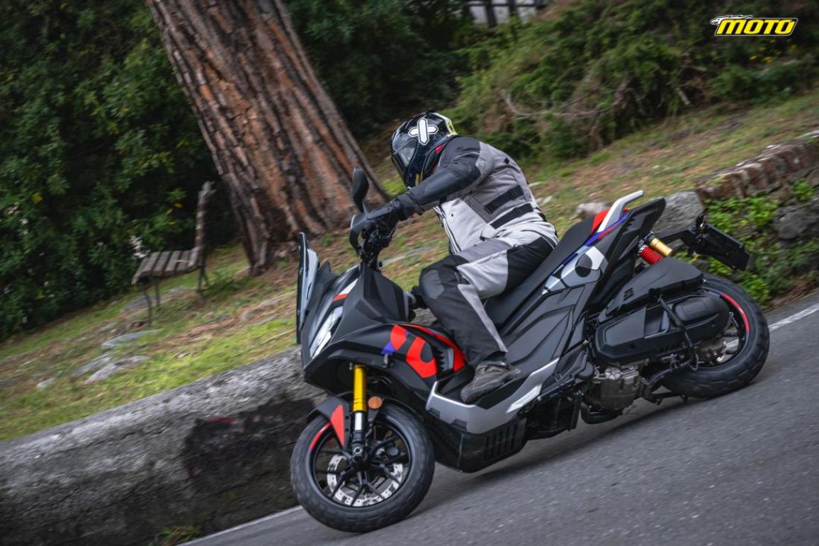 Aprilia SR GT 400: Στοχεύει Honda ADV350 και κυνηγά Zontes G368: Το οδηγούμε στην Ιταλία