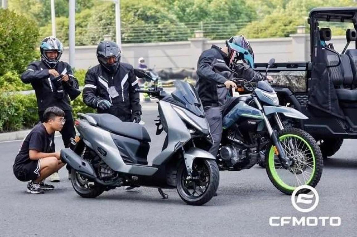 Η CFMOTO μπαίνει στα σκούτερ με δικό της κινητήρα! Νέο AURΑ και 150 SC-F!