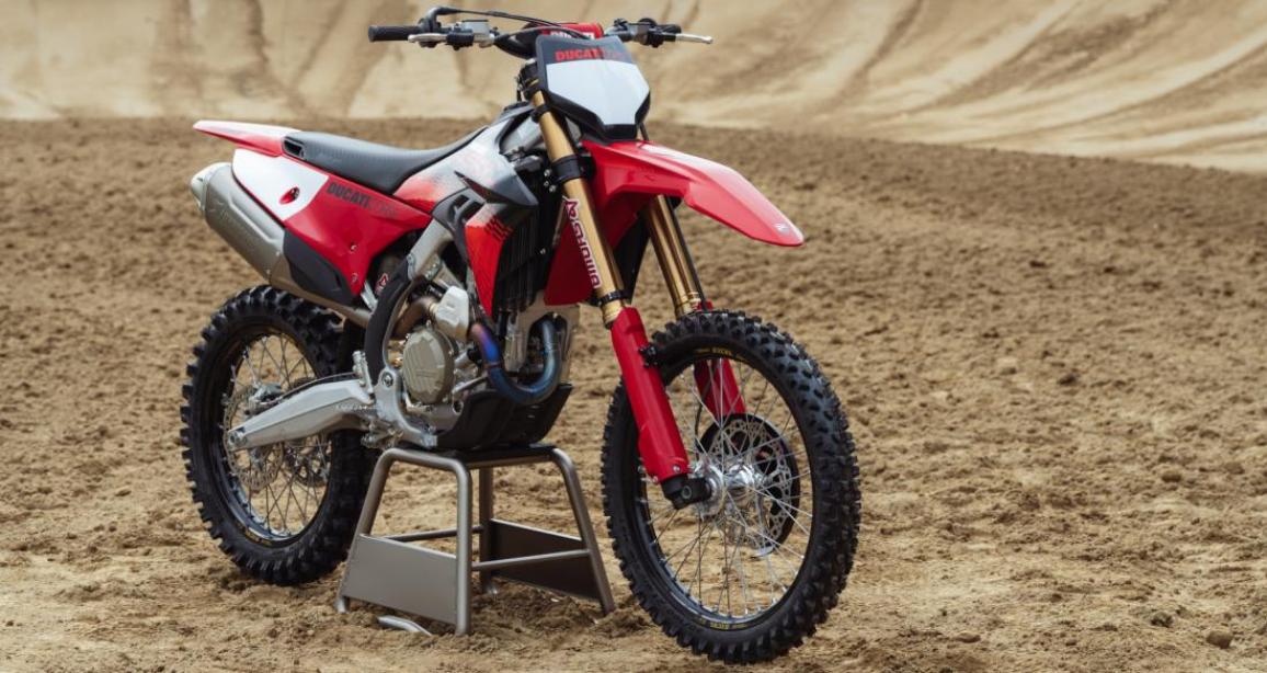 Ducati Desmo450 MX 2027