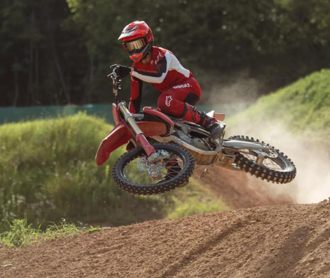 Ducati Desmo450 MX 2027