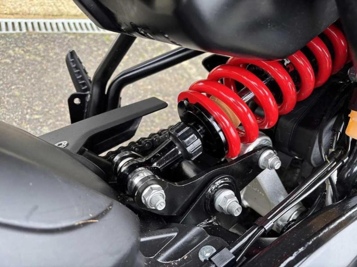 Royal Enfield Phantom