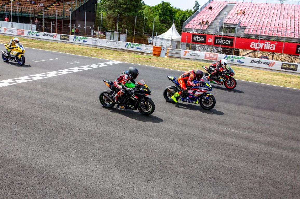 Dinos 31 Brno Triple Win