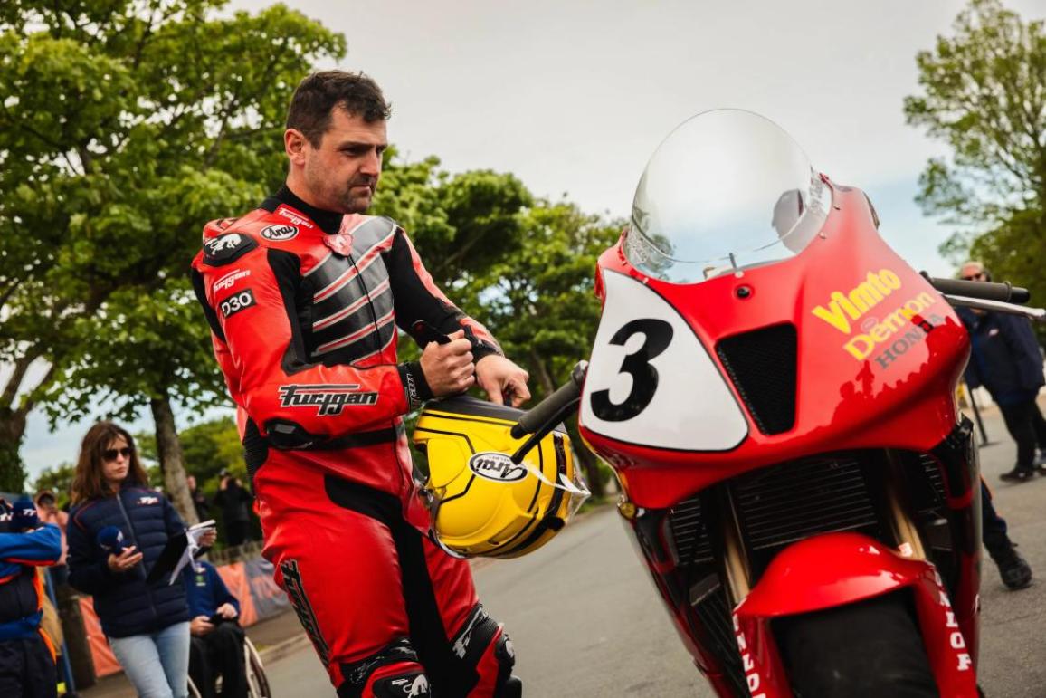 joey dunlop tribute