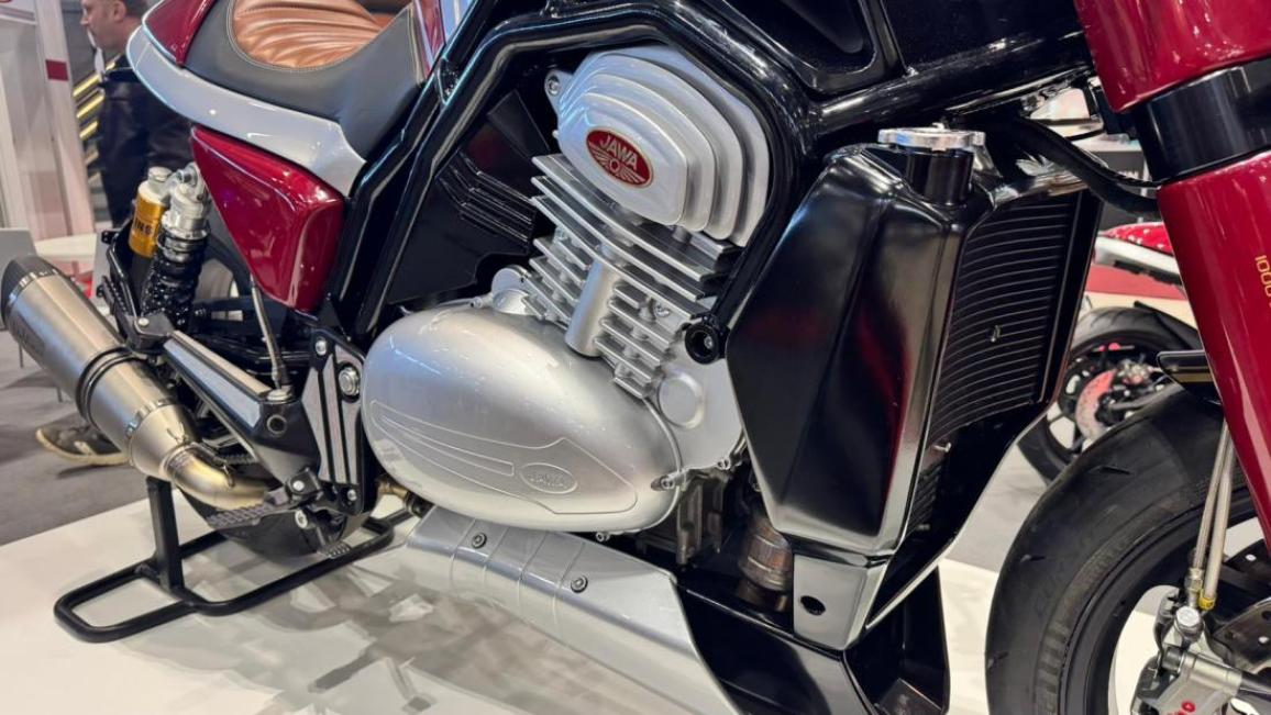 ​  Jawa 1000 Sport cruiser