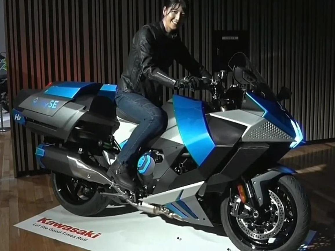 Kawasaki hydrogen motorcycle