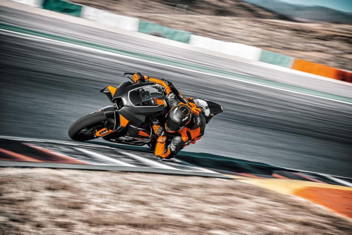 KTM Academy of Speed – Για να οδηγείς σαν τους πρωταθλητές