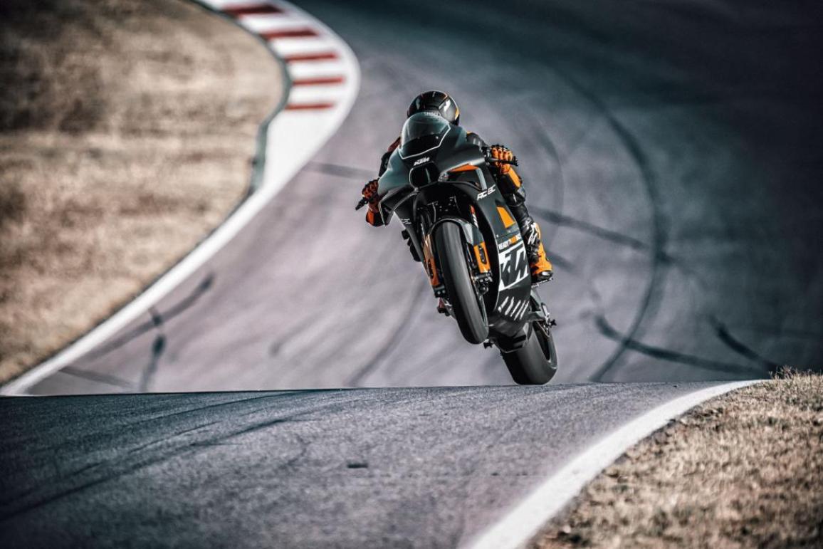 KTM Academy of Speed – Για να οδηγείς σαν τους πρωταθλητές