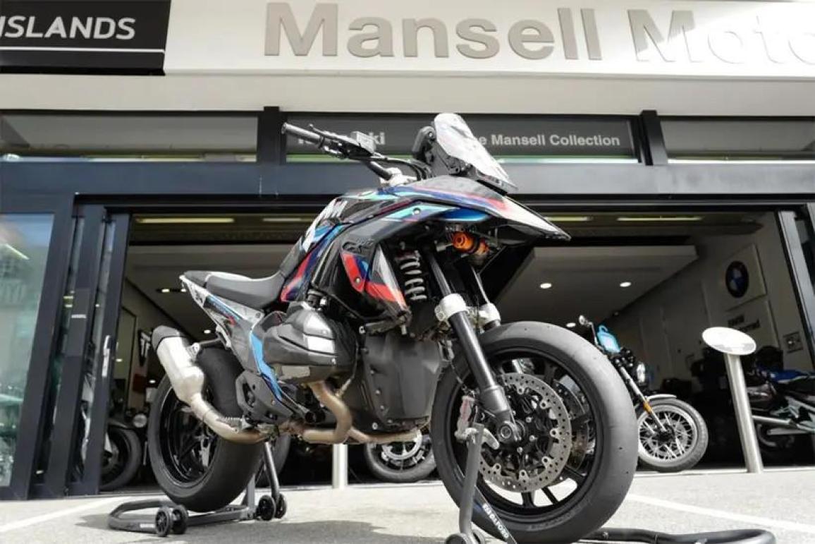 BMW