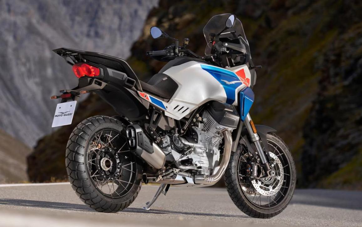 Moto Guzzi Stelvio Duecento Tributo