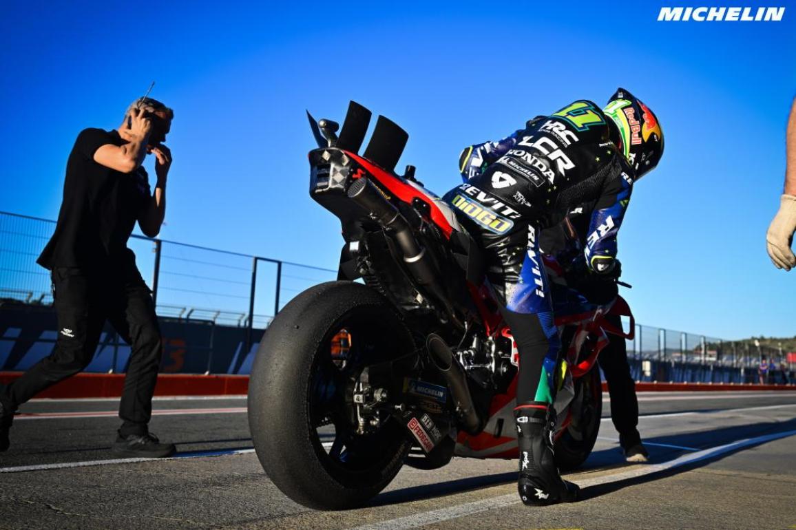 Ελαστικά MotoGP απώλεια βάρους σε αγώνα