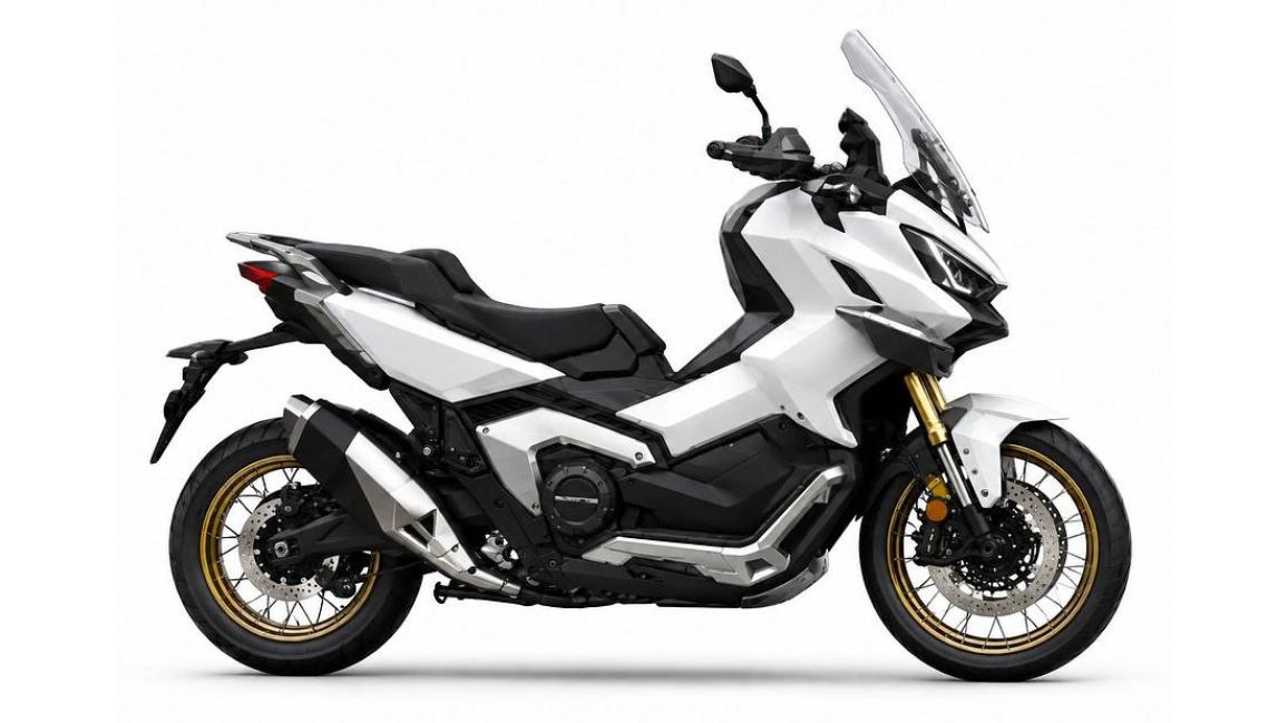 QJMOTOR scooter 900 κ.εκ. 2026 