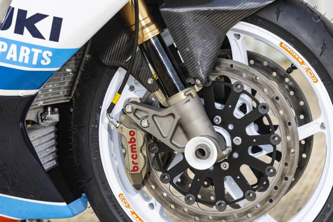 Team Classic Suzuki GSX-R1000 K1