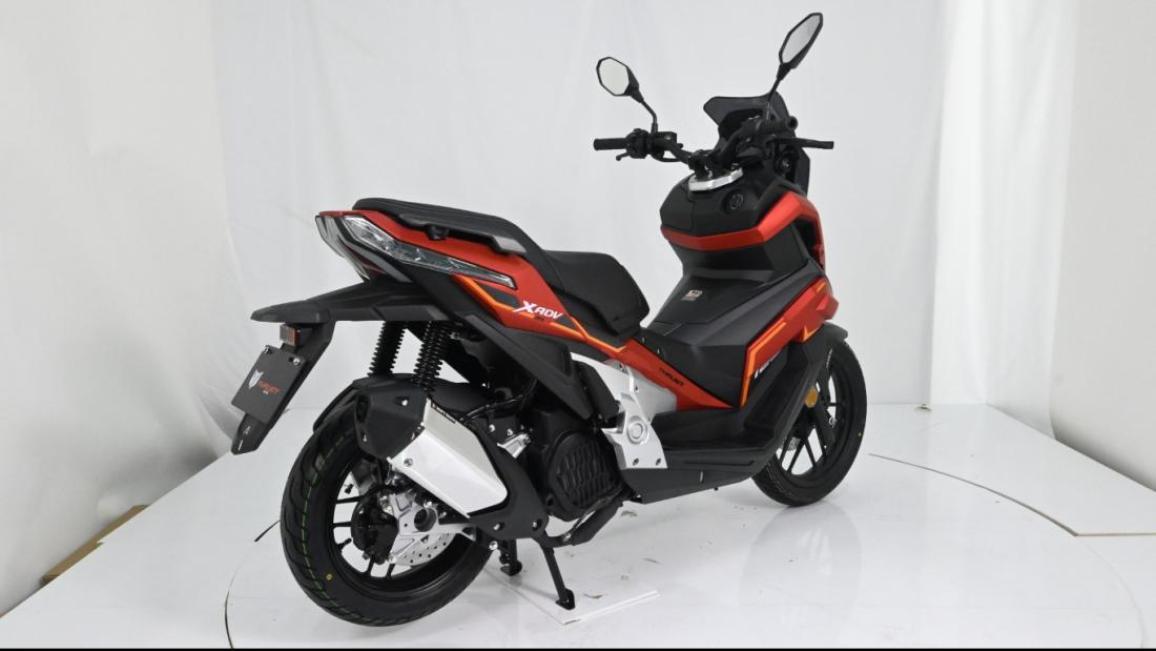 Thrust ADV-X 125 - Διαθέσιμο και ετοιμοπαράδοτο στην Ελλάδα