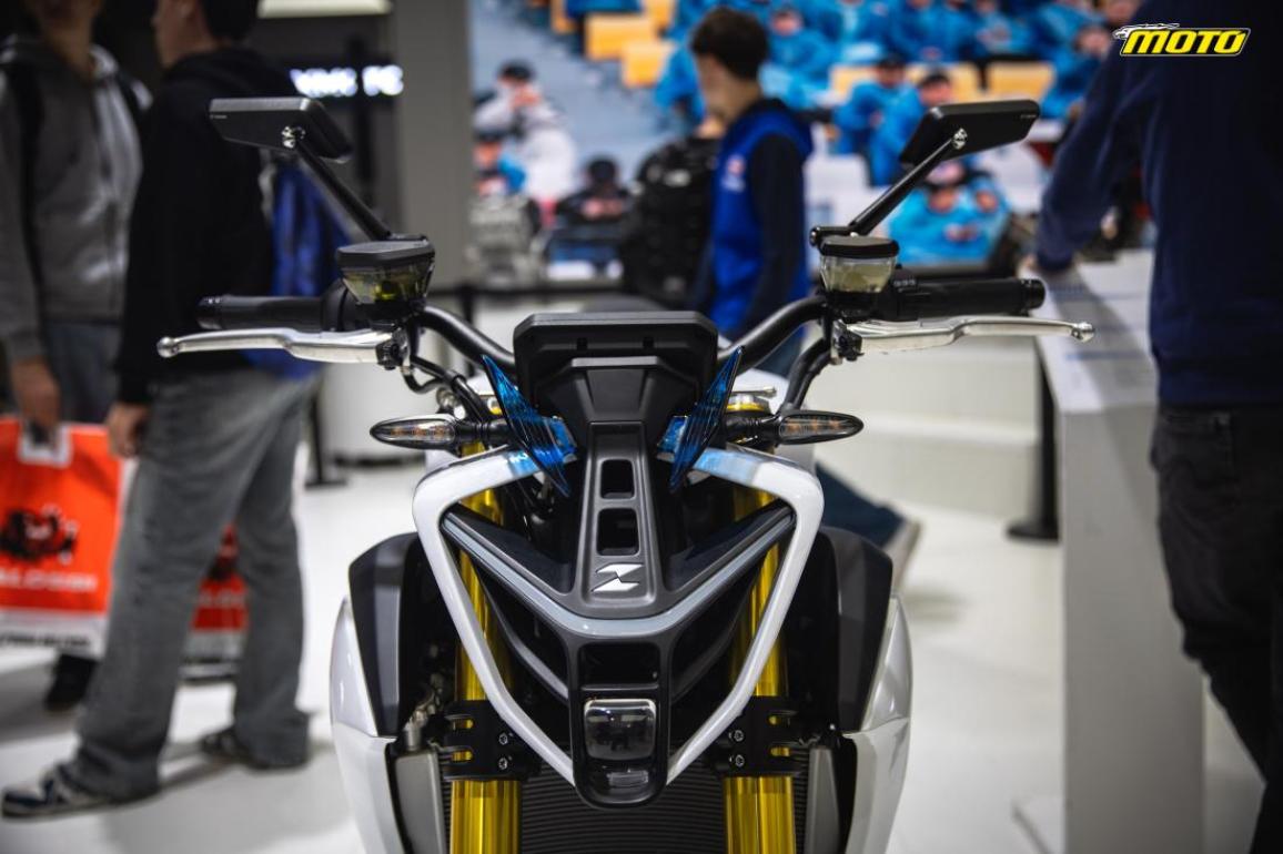 ZXMOTO 820R