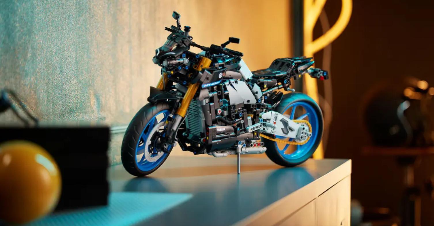 Lego Yamaha MT-10 SP