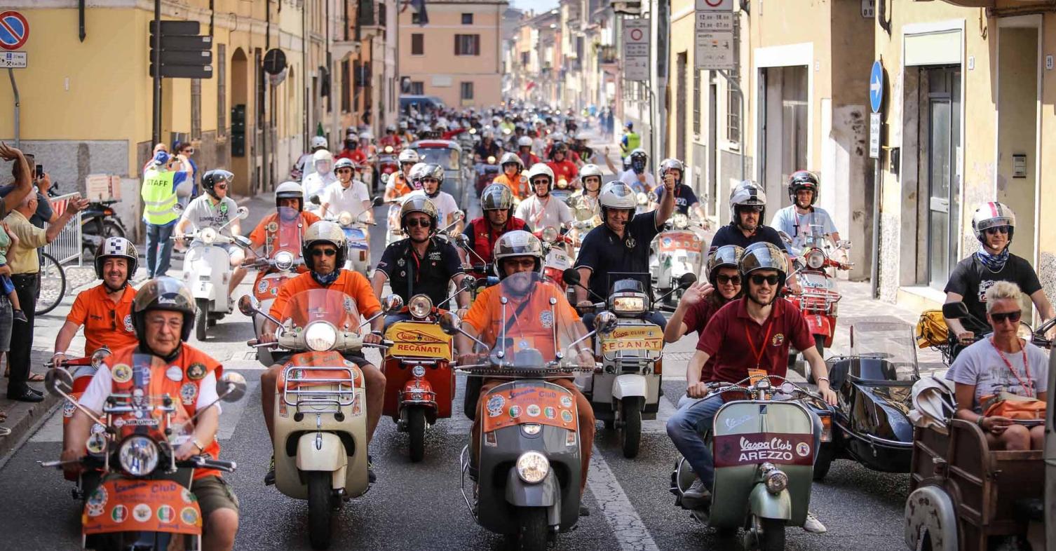 motomag Vespa World Days 2024 - 64 εθνικά Vespa Club θα βρεθούν στην Pontedera της Ιταλίας