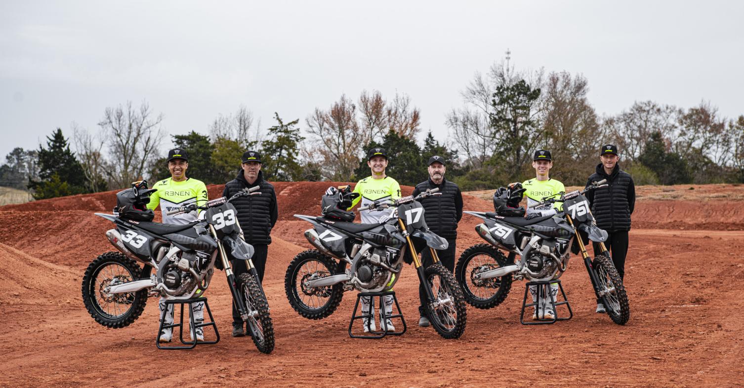 motomag Triumph Racing Team AMA SuperMotocross – Με τους Joey Savatgy, Jalek Swoll και Evan Ferry [VIDEO]
