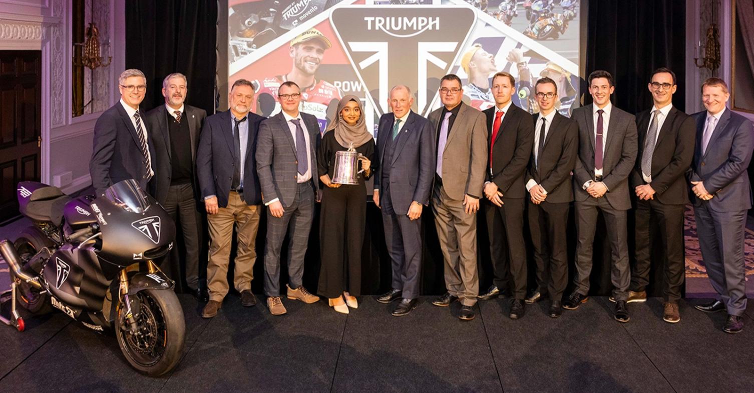 motomagTriumph – Κέρδισε το βραβείο Torrens Trophy για την συμβολή της στην Moto2