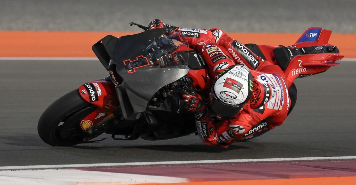 motomag MotoGP Qatar Test, ημέρα 2η – Ο Bagnaia διαλύει το ρεκόρ πίστας, η Ducati κάνει το 1 – 2 και ο Marquez ξεκινά να πιέζει