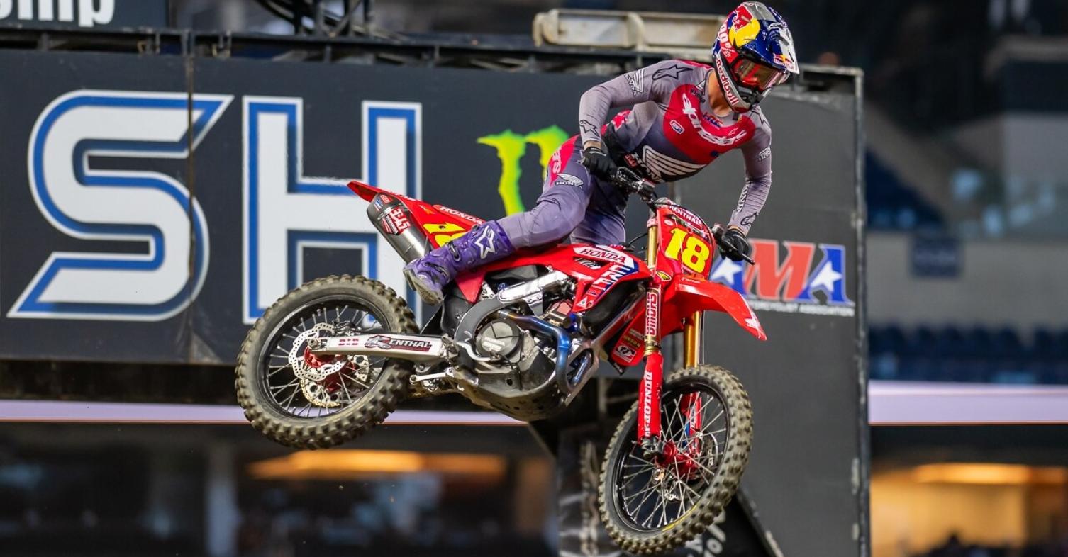 motomag Supercross 2024, Indianopolis – Triple crown για τον Jett Lawrence στα 450SX και το βαθμολογικό προβάδισμα μεγαλώνει [VIDEO]