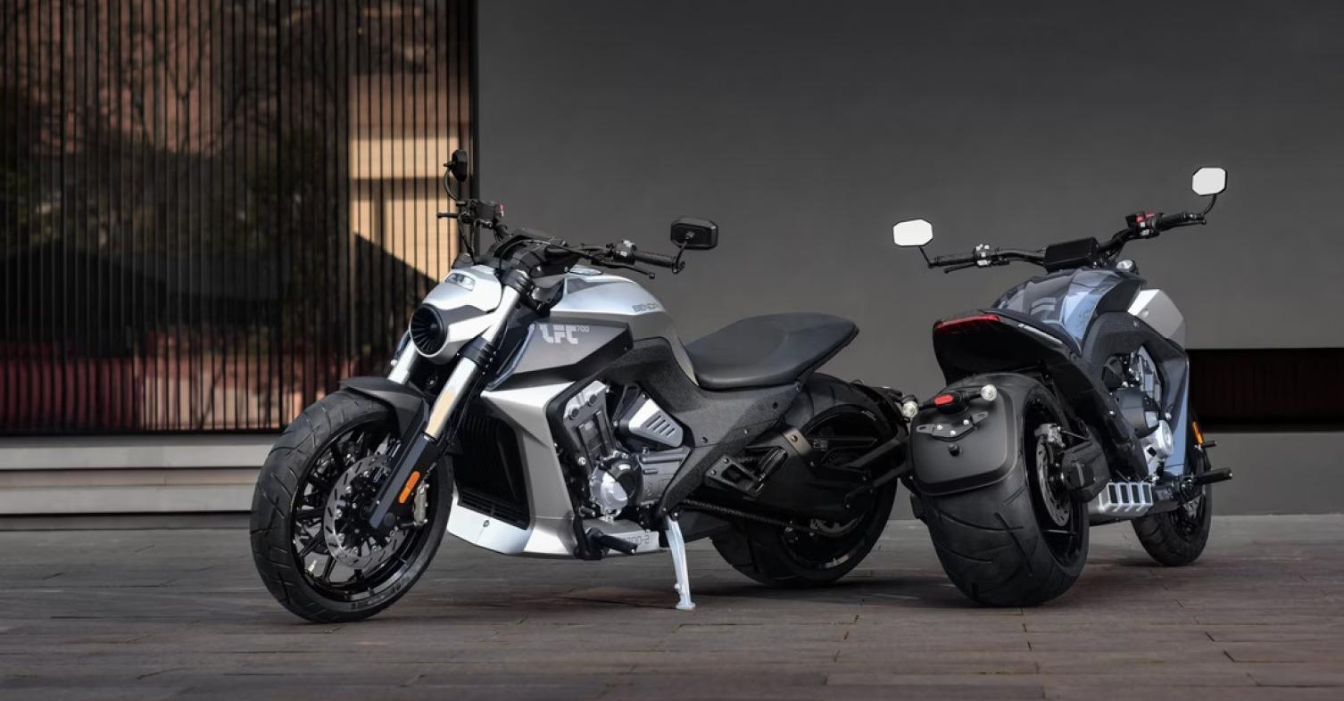 motomag Benda LFC 700 – Στην Ευρώπη το τετρακύλιδρο cruiser ενώ έρχεται σύντομα και έκδοση Pro
