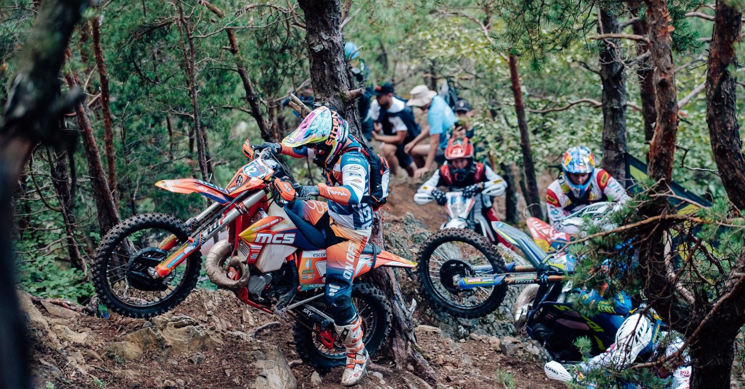 motomag Red Bull Romaniacs 2024 – O Kabakciev με Sherco κερδίζει τη δεύτερη μέρα, o Tarres με Tenere γράφει ιστορία [VIDEO]
