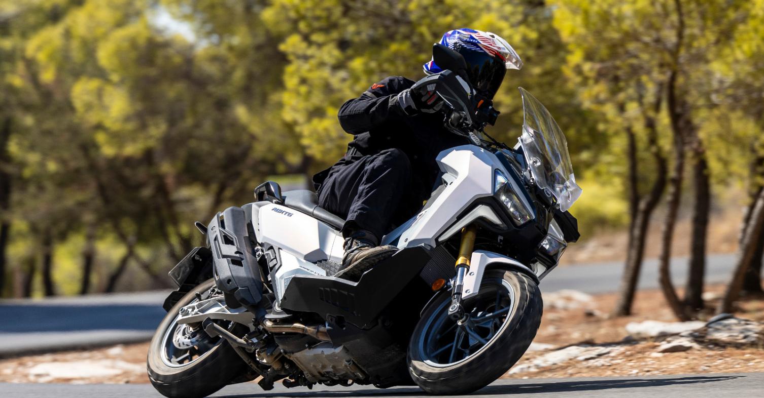 sym adxtg 400 παρουσίαση 2025