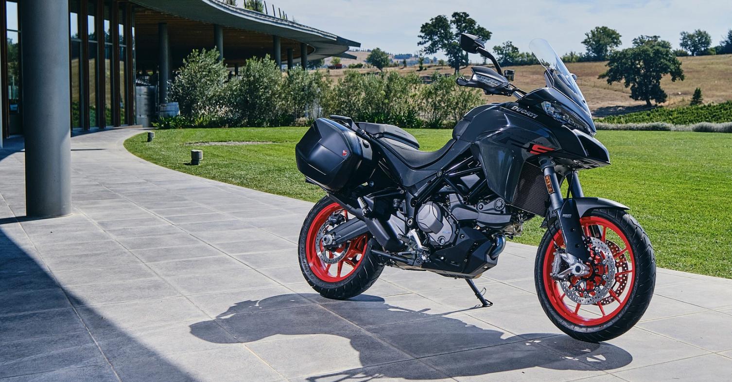 Ducati Multistrada V2, V2S - Τώρα σε προσφορά