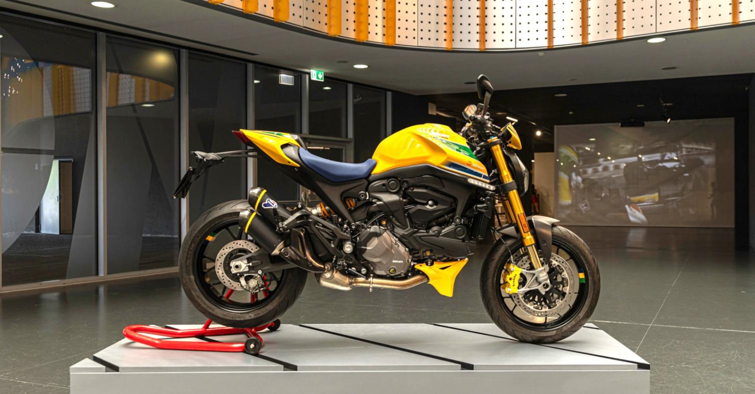 Ayrton Senna Forever - Torino - Ducati Monster Senna