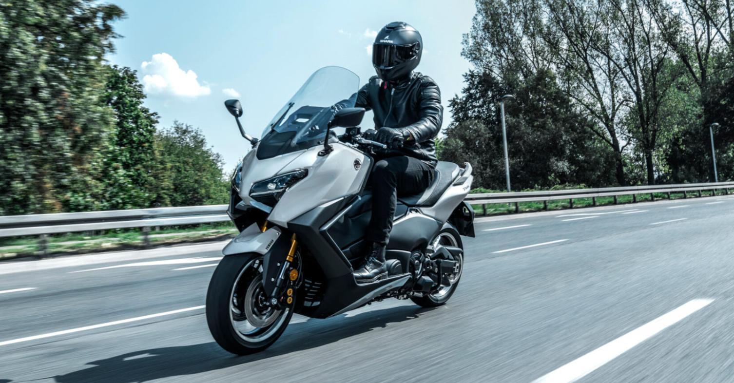 Yamaha TMAX 2025 και TMAX Tech MAX 2025