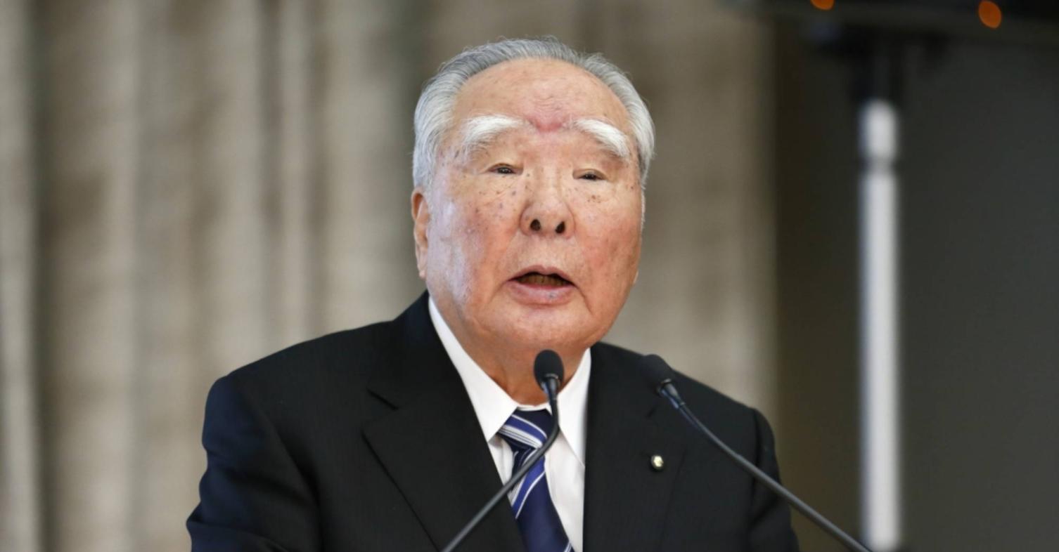 Osamu SuZUKi Πέθανε