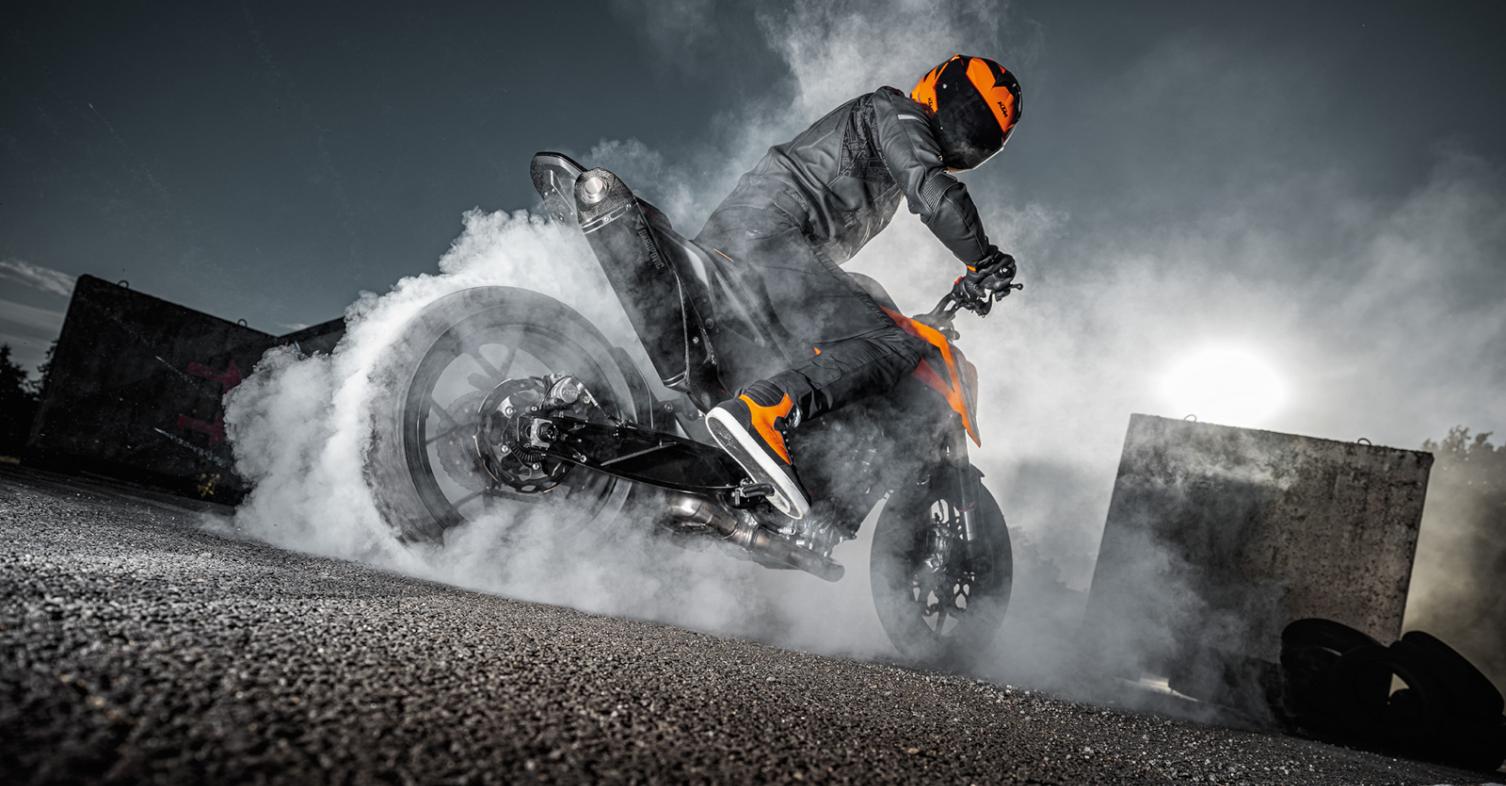 KTM 790 Duke 2025 νέο μοντέλο
