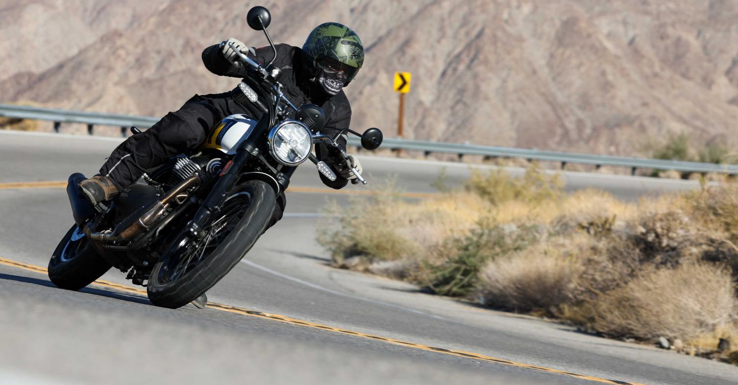Νέος τιμοκατάλογος Royal Enfield 2025: Οι τελικές τιμές των μοντέλων με ΦΠΑ και τέλος ταξινόμησης