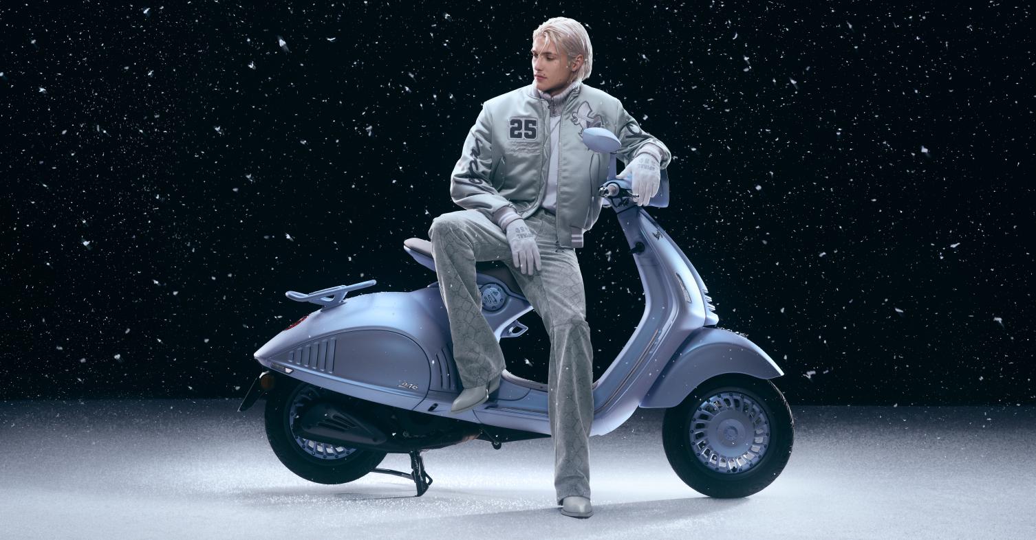 Vespa 946 Snake