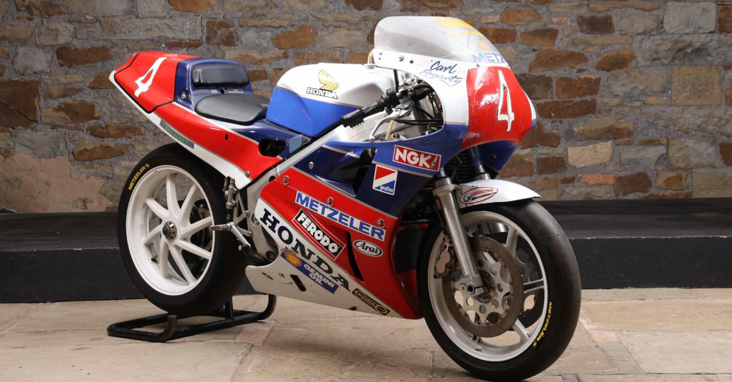 Honda VFR750R RC30 Carl Fogarty δημοπρασία 2025