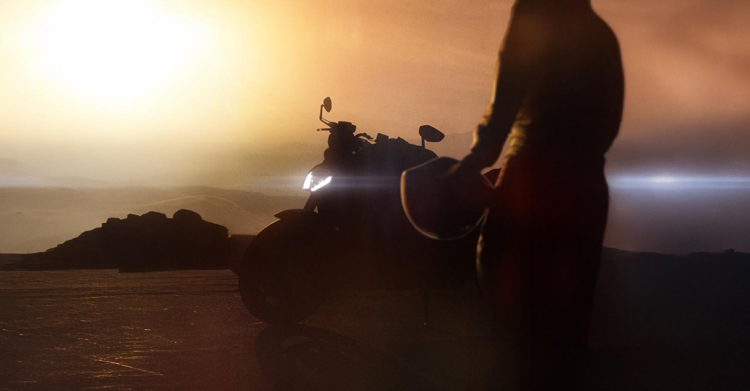 BMW R1300R 2025: Έρχεται το πρώτο από τα 3 street με τον νέο κινητήρα του GS!