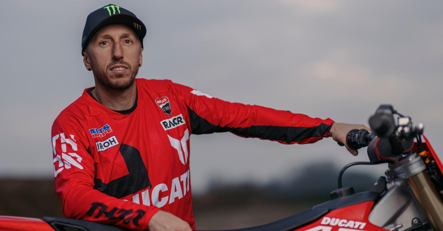 Ducati Desmo 450MX Cairoli AMA