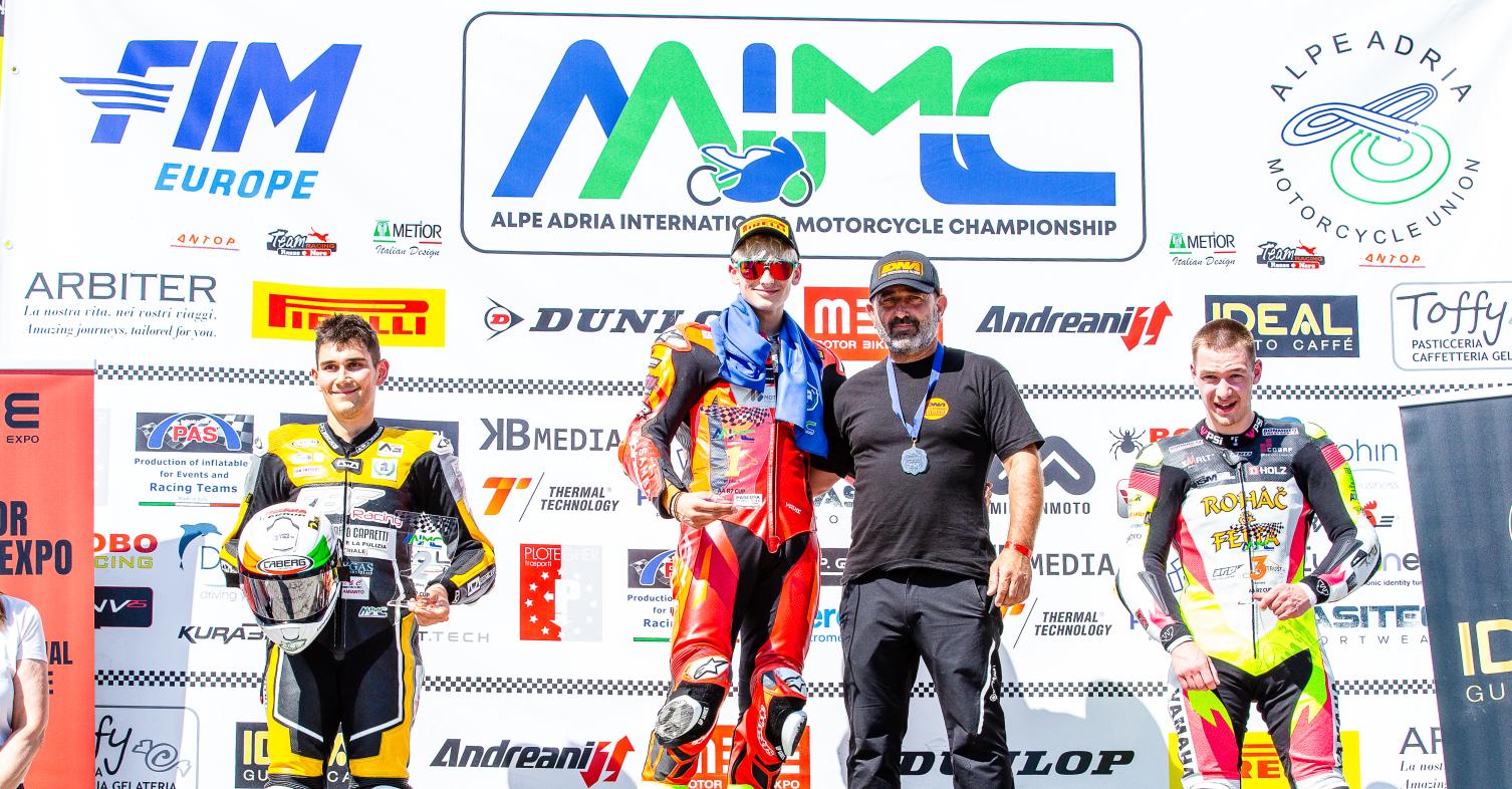 Dinos 31 Brno Triple Win