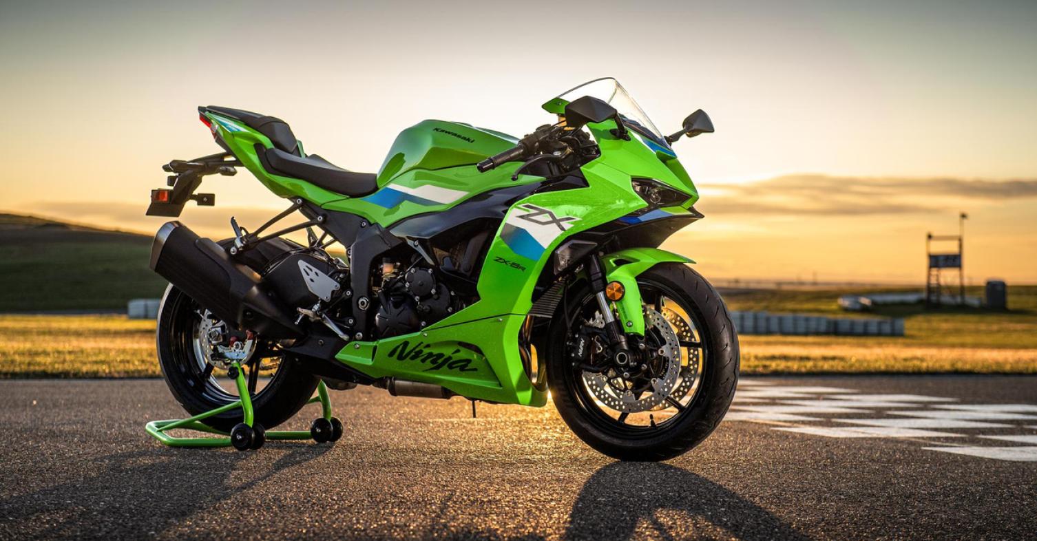 Kawasaki ninja range colours