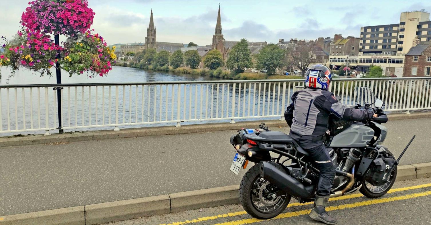 Κωνσταντίνος Μητσάκης Pan America 1250 SP Σκωτία