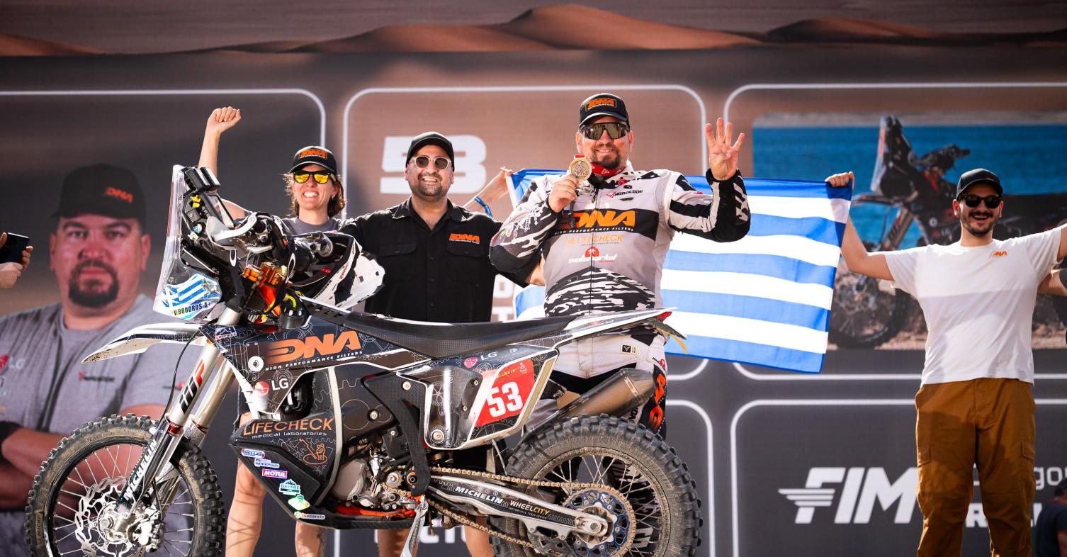 Βασίλης Μπούδρος: 4 στα 4 για τον Mr.Dakar! 3 συνεχόμενες χρονιές στην σκληρότερη κατηγορία!