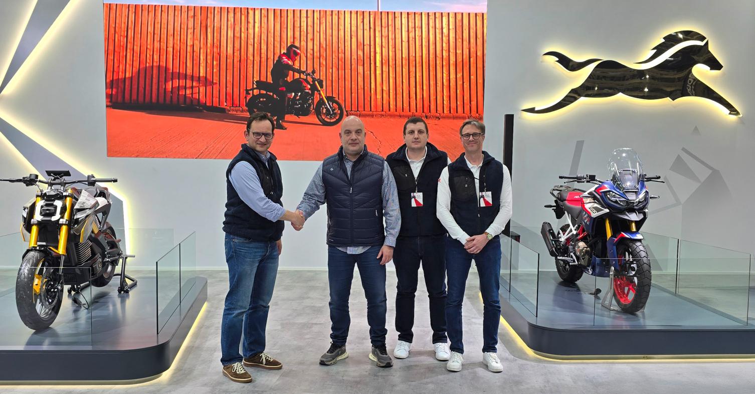 Η MUVUS των CFMOTO και RE αναλαμβάνει αντιπρόσωπος TVS και Norton στην Ελλάδα!